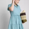 Mini-vestido em camadas de manga curta