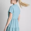 Mini-vestido em camadas de manga curta