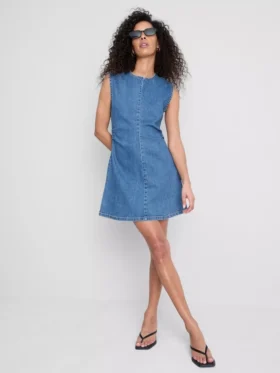 Mini-vestido em ganga de algodão com corte em A