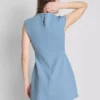 Mini-vestido esculpido com mangas curtas