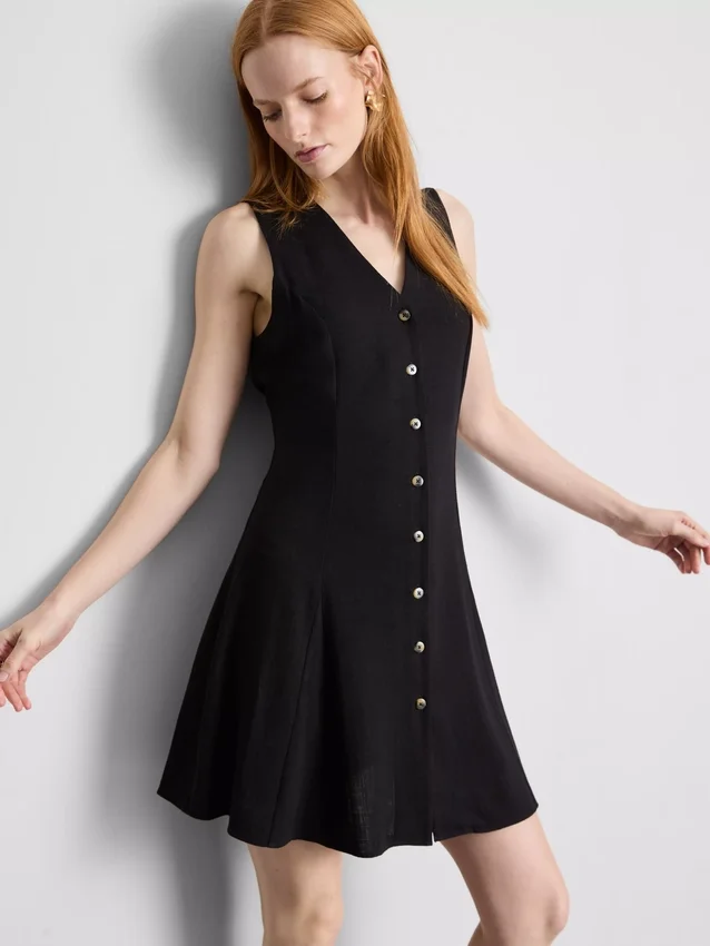 Mini-vestido sem mangas com decote em V