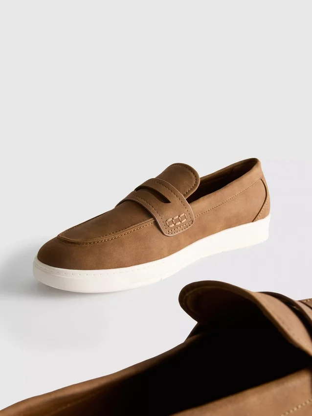 Mocassins sem atacadores