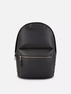 Mochila em imitação de couro