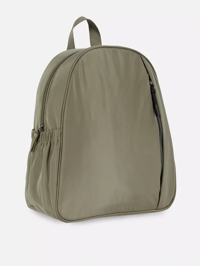 Mochila em poliéster