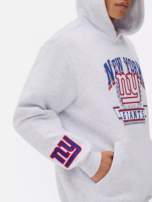 Moletom com capuz e logótipo dos New York Giants da NFL