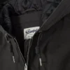 O casaco com capuz em lona Stronghold