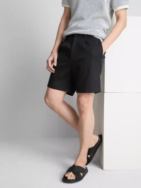 Os calções chino «The Edit»