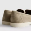 Os mocassins sem atacadores da coleção The Edit
