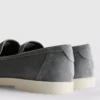 Os mocassins sem atacadores da coleção The Edit