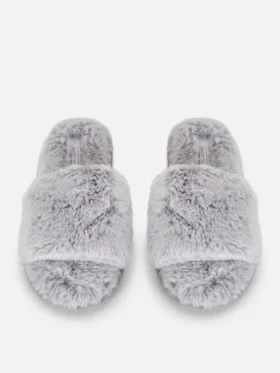 Pantufas de piel sintética