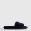 Pantufas fofas con fajas cruzadas
