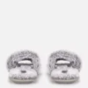 Pantufas fofas con fajas cruzadas