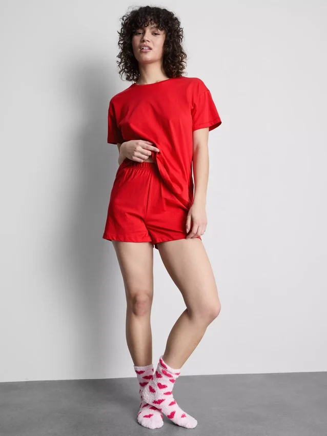 Pijama com t-shirt e calções