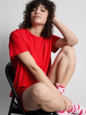 Pijama com t-shirt e calções