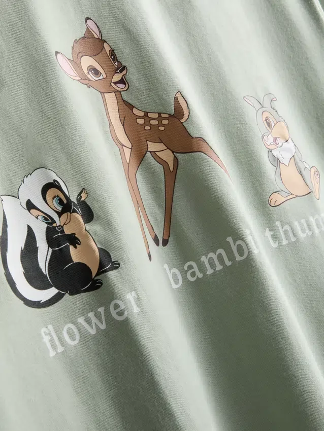 Pijamas com estampado do Bambi da Disney