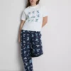Pijamas com t-shirt do Stitch da Disney