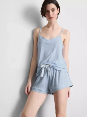 Pijamas curto com camisola de alças às riscas