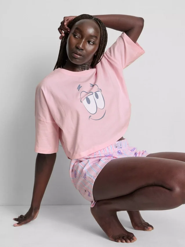 Pijamas curto com estampado do Bob Esponja