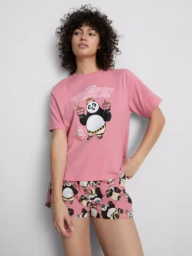 Pijamas curto com personagem do Kung Fu Panda