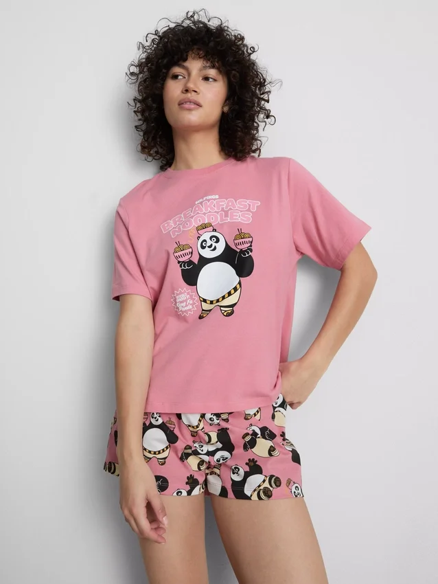 Pijamas curto com personagem do Kung Fu Panda