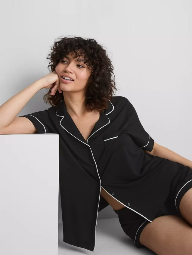 Pijamas curto estilo «boyfriend»