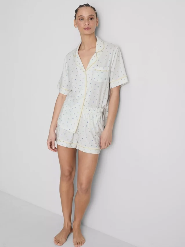 Pijamas curto estilo «boyfriend» estampados