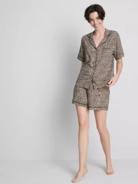 Pijamas curto estilo «boyfriend» estampados