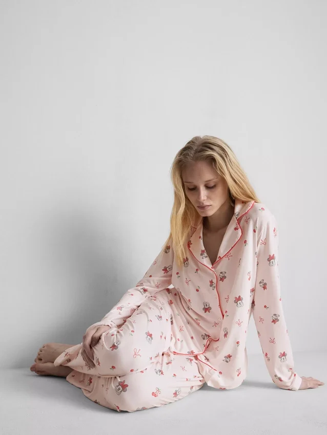 Pijamas estilo «boyfriend» com estampado da Minnie Mouse da Disney