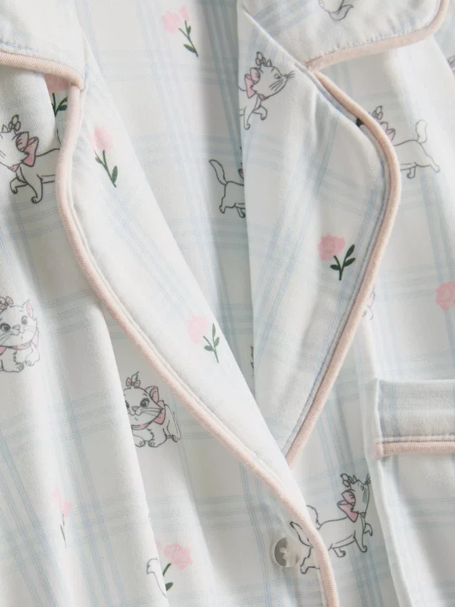 Pijamas estilo «boyfriend» da Marie, da série «Os Aristogatos» da Disney