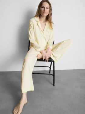 Pijamas estilo «boyfriend» em malha jersey