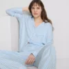 Pijamas estilo «boyfriend» em sarja