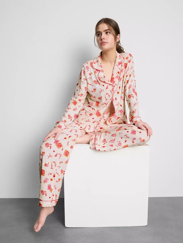 Pijamas estilo «boyfriend» estampados