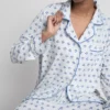 Pijamas estilo «boyfriend» estampados