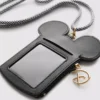Porta-cartões com cordão do Mickey Mouse da Disney