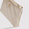Porta-moedas com inicial
