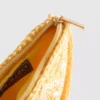 Porta-moedas com motivos de frutas