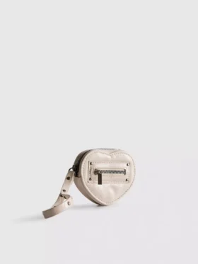 Porta-moedas em forma de coração com porta-chaves