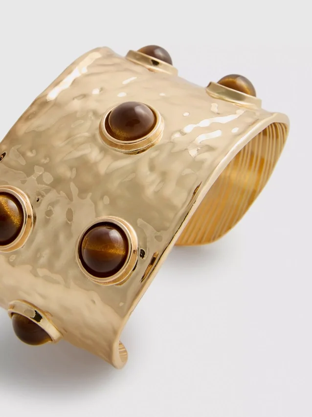 Pulseira com detalhes em contas da Paula Echevarría
