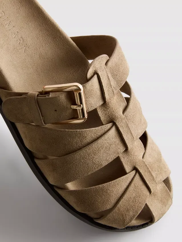 Sabot mules estilo pescador
