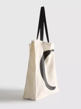 Saco de compras com inicial