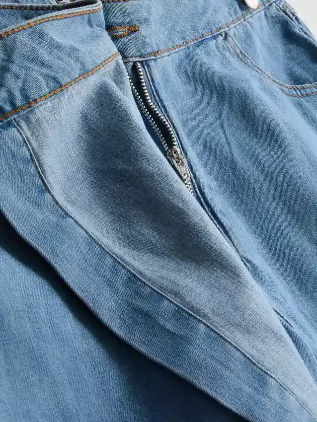 Saia-calça assimétrica em ganga de algodão