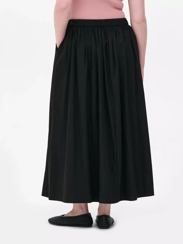 Saia maxi com cintura franzida