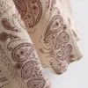 Saia maxi em cetim estampado com corte em viés da Paula Echevarría