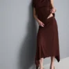 Saia midi com bainha em forma de lenço