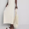 Saias maxi texturadas com cordão
