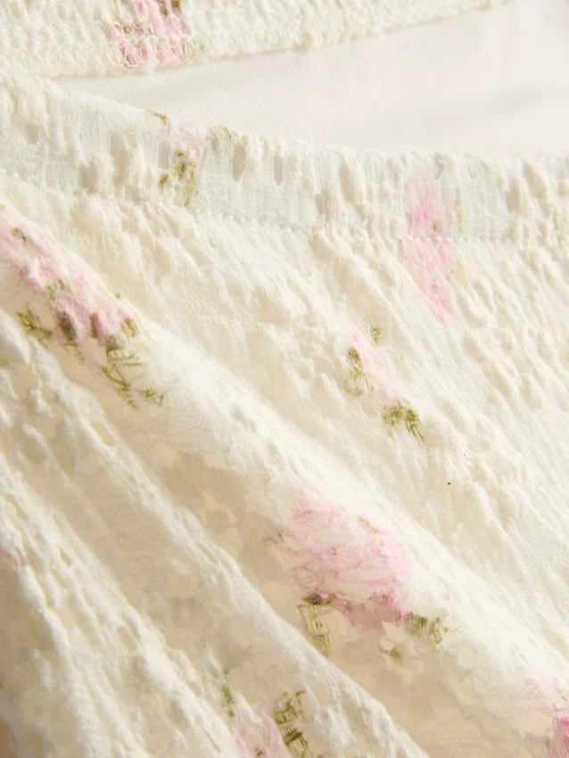 Saias midi florais texturadas em mistura de algodão