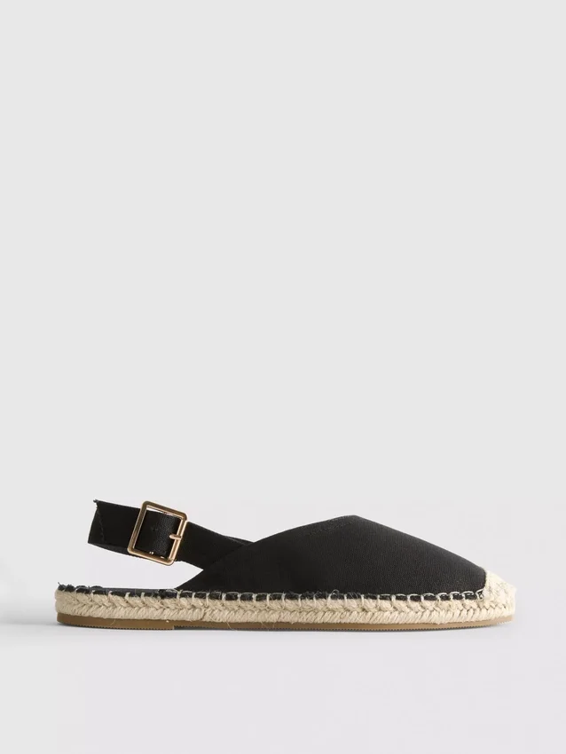 Sandálias de espadrilha com tiras traseiras