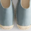 Sandálias de espadrilha com tiras traseiras