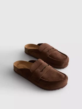 Sandálias tipo mocassim