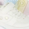 Sapatilha de cano baixo com corações
